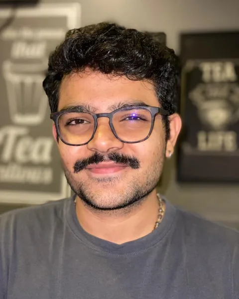 Haard Shukla, Co-Founder of AdyFly